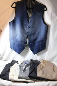 lot 49 image: Mens Clothes Suit vests, see pictures