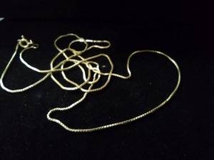 lot 114 image: 14K yellow gold Italian box chain necklace. 26L. Marked 14K Italy. 3.1 gr approx.