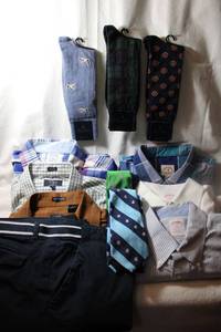 lot 33 image: Mens Clothes Dress shirts, socks, ties and pant
