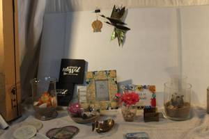 lot 84 image: Home Dcor Vases with sand and decorations, candle holders, photo frames, brass ducks