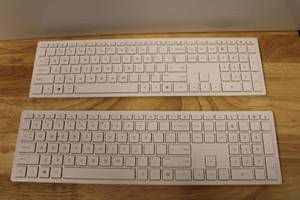 lot 33 image: (2) HP Wireless Keyboards