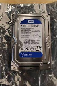 lot 43 image: WD Blue PC Hard Drive 1.0TB