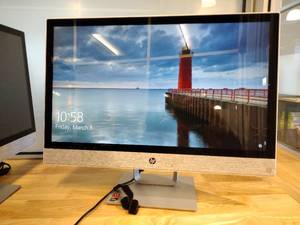 lot 2 image: HP Pavilion All-in-One Desktop Computer