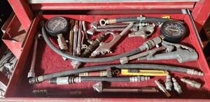 lot 13 image: Lot of Air Nozzles and Pressure Gauges