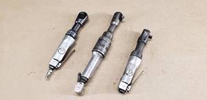 lot 17 image: Lot of 3 Pneumatic Wrenches