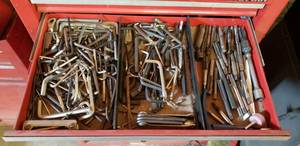 lot 30 image: Large Assortment of Hex Keys and Thread Taps