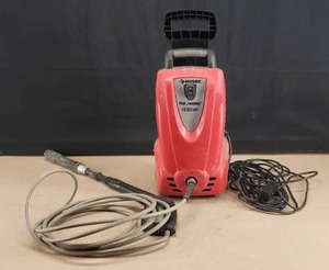 lot 53 image: Husky Powerwasher 1550psi, Powers On
