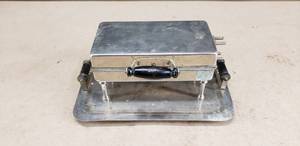 lot 90 image: Vintage Universal Electric Waffle Maker
