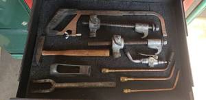 lot 135 image: Lot of Misc Tools, Clamps & Cutting Tips