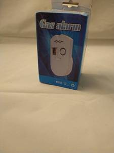 lot 26 image: GAS ALARM DETECTOR