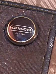 lot 191 image: Coach Purse