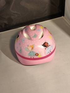 lot 80 image: CHILDS  HELMET