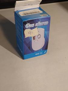 lot 91 image: GAS ALARM DETECTOR