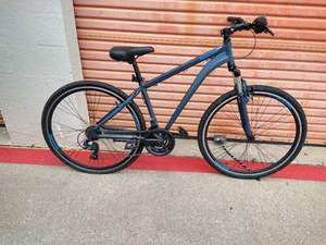 lot 33 image: SCHWINN TRAILWAY 21 SPEED BIKE