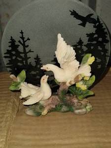 lot 176 image: Goose Figurines Candle Stand Case of 48