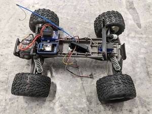 lot 1 image: Single TRX RC Cars