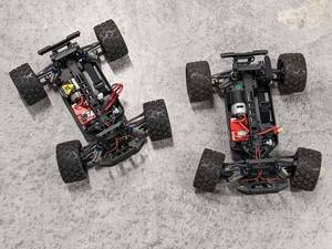 lot 59 image: Lot of 2 - RC Cars Parts
