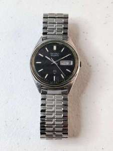 lot 123 image: Seiko SQ Watch - Vintage 80 - Stainless Steel - 7123-8420-p