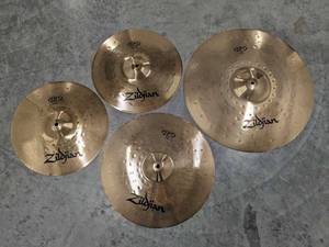 lot 144 image: Set of 4 - Zildjian Cymbals 14, 14, 16, 20