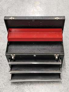 lot 180 image: Craftsman 3 Drawer Rally Box - No Key