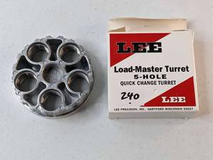 lot 240 image: Lee Load-Master Turret 5-Hole