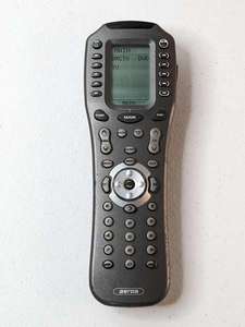 lot 263 image: Aeros MX850 UNIVERSAL REMOTE CONTROL