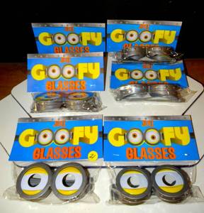 lot 21 image: NEW - HOME RUN JOKER GOOFY GLASSES - 6 UNITS x $