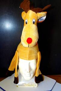 lot 39 image: NEW WTAGS - TIGERDOE CHRISTMAS REINDEER HAT