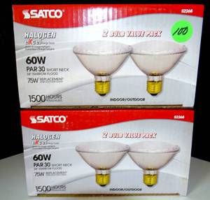 lot 100 image: Satco Products S2268 60-Watt (75-Watt) 1090 Lumens PAR30 Short Neck Narrow Flood 34-Degrees Clear Light Bulb, 2-Pack (2X$)