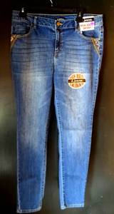 lot 120 image: NEW WTAGS - D.JEANS WOMENS SKINNY JEANS - SIZE 12