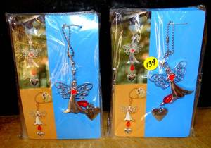 lot 139 image: NEW ONE DOZEN - INSPIRATIONAL ANGLE NECKLACE WITH BELIEVE HEART CHARM (2 PKS OF 6  12X$)