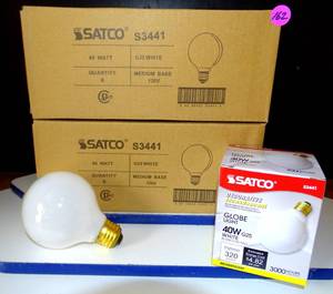 lot 162 image: NEW ONE DOZEN (2 BOXES OF 6) - Satco S3441 40W G25 White Globe Bathroom Vanity 120V Light Bulb (2X$)
