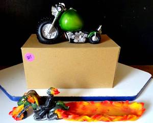 lot 211 image: COOL BIKER COMBO - FAT CHOPPER AND SKULL RIDER INSENSE TRAY