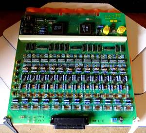 lot 227 image: VINTAGE Executone  Isoetec 15750 12 Port Digital LSI II Station Circuit Card $$