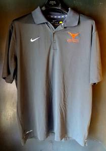 lot 231 image: MENS NIKE EMBROIDERED UNIVERSITY OF TEXAS LONGHORNS DRI-FIT POLO - SIZE XL