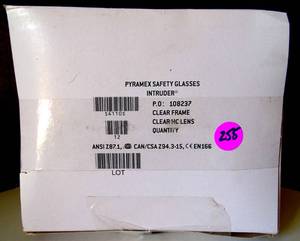 lot 255 image: BOX OF 12 - PYRAMEX SAFETY GOGGLES - NEWINDIVIDUALLY WRAPPED