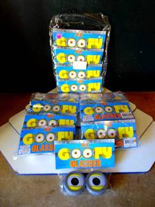 lot 268 image: NEW - ONE DOZEN - HOT DOG JOKER FUN GOOFY GLASSES - 3 PACKS OF 4  12 UNITS (3X$)