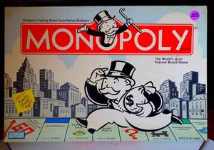 lot 252 image: The Classic Boardgame MONOPOLY