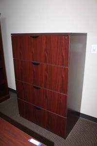 lot 45 image: 4-Drawer File Cabinet - 3W x 23D x 56.5H