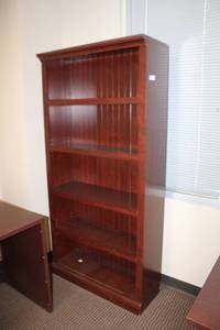 lot 59 image: 5-Shelf Bookcase - 36W x 12D x 6H