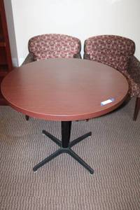 lot 67 image: 3 Round cherry colored table with 2 upholstered chairs