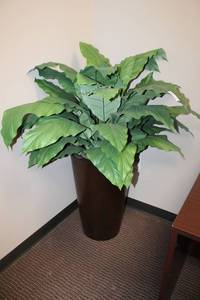 lot 69 image: 52 Artificial Piece Lily Plant with 19x27 vase
