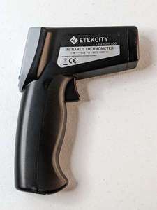 lot 5 image: Etekcity Infrared Thermometer Lasergrip 630