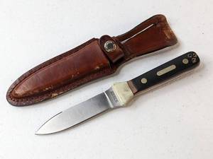 lot 27 image: Schrade Old Timer Knife 162OT
