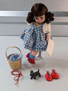 lot 86 image: Madame Alexander Doll - Dorothy with Toto