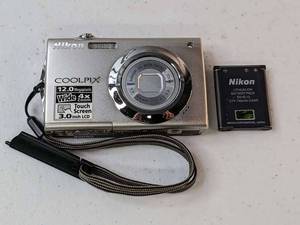 lot 117 image: Nikon COOLPIX S4000 12.0MP Digital Camera w Battery No Charger