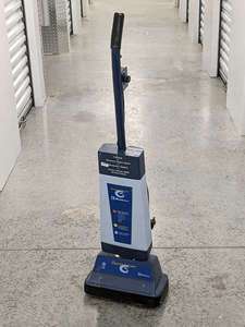 lot 125 image: Koblenz P820 The Cleaning Machine ShampooerPolisher