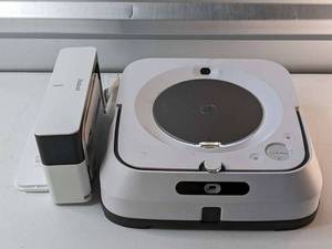 lot 151 image: iRobot Braava Jet m6 Smart Robot Mop