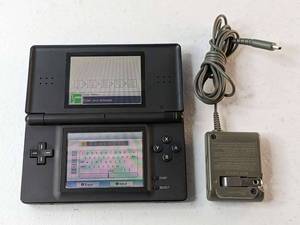 lot 158 image: Nintendo DS Lite Handheld System USG-001 w Charger