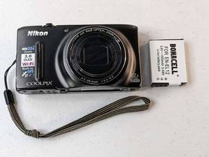 lot 165 image: Nikon CoolPix S9500-18.1MP-22x Zoom Super-telephoto Lens GPS - No Charger